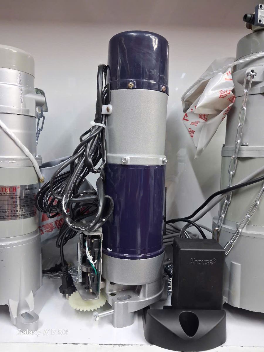 Môtơ AC YH taiwan giá 3.500k/bộ. Bảo hành 1 năm