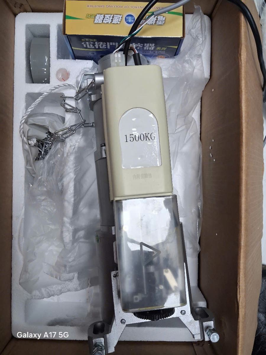 Môtơ YH 1500kg /380 V giá 16.500k/bộ